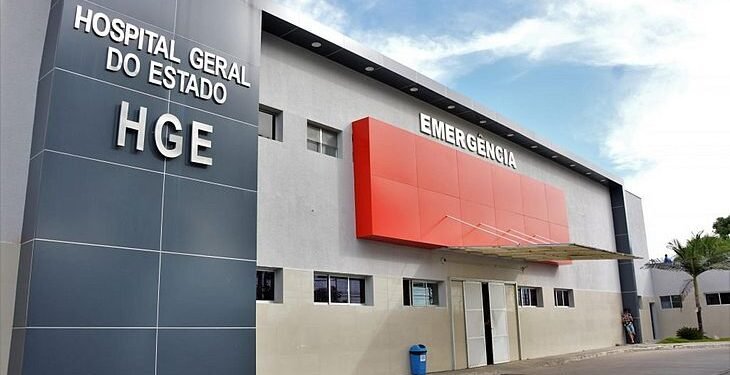 Jovem de 18 anos tem celular roubado e é esfaqueada durante assalto no Tabuleiro