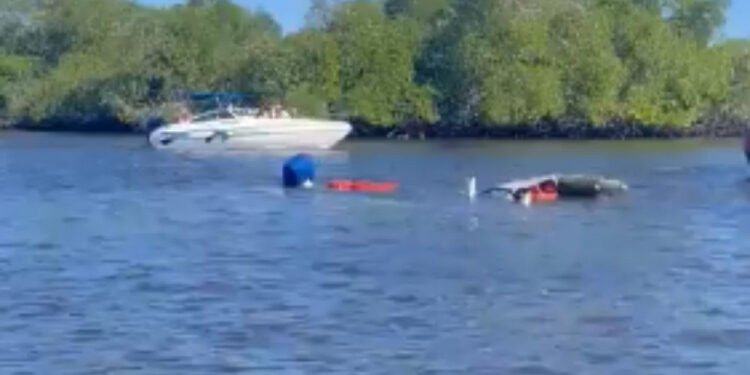Acidente com lanchas na Bahia deixa dois mortos e um desaparecido