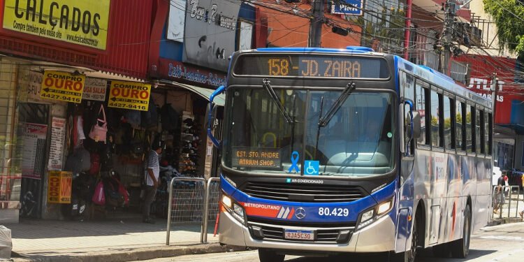Reajuste das tarifas de transporte público em São Paulo começa a valer em 1º de janeiro Reajuste das tarifas de transporte público em São Paulo começa a valer em 1º de janeiro