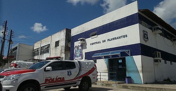 Homem é preso suspeito de ameaçar e manter companheira em cárcere privado