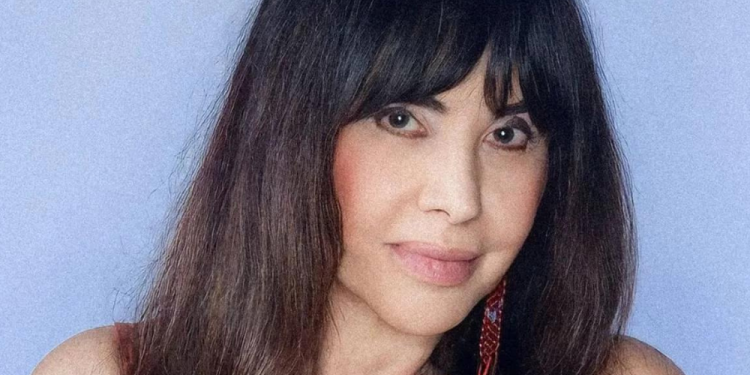 Internada, Claudia Alencar apresenta melhora no estado de saúde