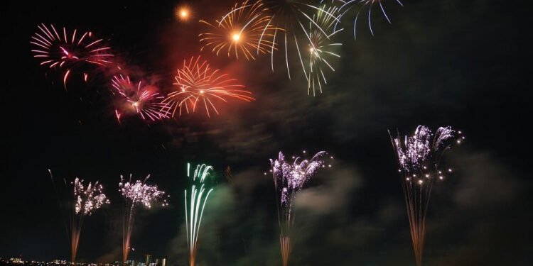 Às vésperas do Réveillon, Cabo Frio anuncia que não terá queima de fogos