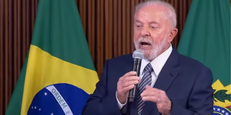 Após ameaças, Lula assina decreto que institui Política Nacional de Cibersegurança