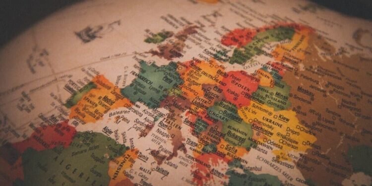 How thinking about ‘future you’ can build a happier life How thinking about ‘future you’ can build a happier life