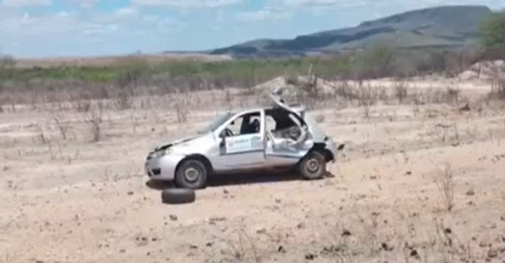 Gestante e motorista de prefeitura morrem em acidente de carro na BA; funcionário levava mulher para atendimento médico