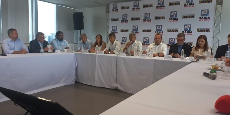 Governador da BA anuncia publicação da nova licitação para obras do VLT do subúrbio de Salvador