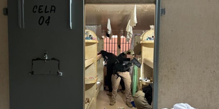 Polícia cumpre mandados de prisão contra executores de 3 pessoas no Norte baiano