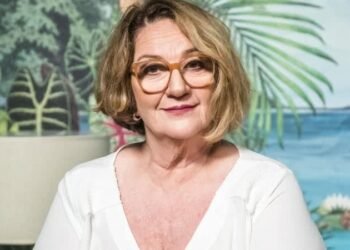 Atriz Rosane Gofman faz cirurgia para retirada de câncer no útero Atriz Rosane Gofman faz cirurgia para retirada de câncer no útero