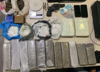 Homem Morre em Confronto com a Rondesp no Bairro Prainha, em Paulo Afonso; Arma e Drogas São Apreendidas