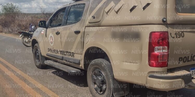 Homem é preso tentando fugir a cavalo após agredir a esposa em Paulo Afonso