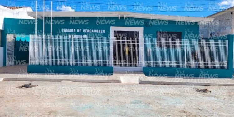 Candidata com apenas 22 votos pode assumir vaga na Câmara Municipal de Macururé (BA) Candidata com apenas 22 votos pode assumir vaga na Câmara Municipal de Macururé (BA)